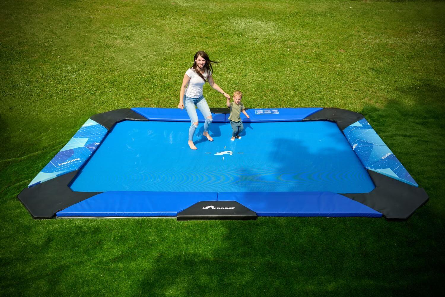 HOME - WeLoveTrampolines.com