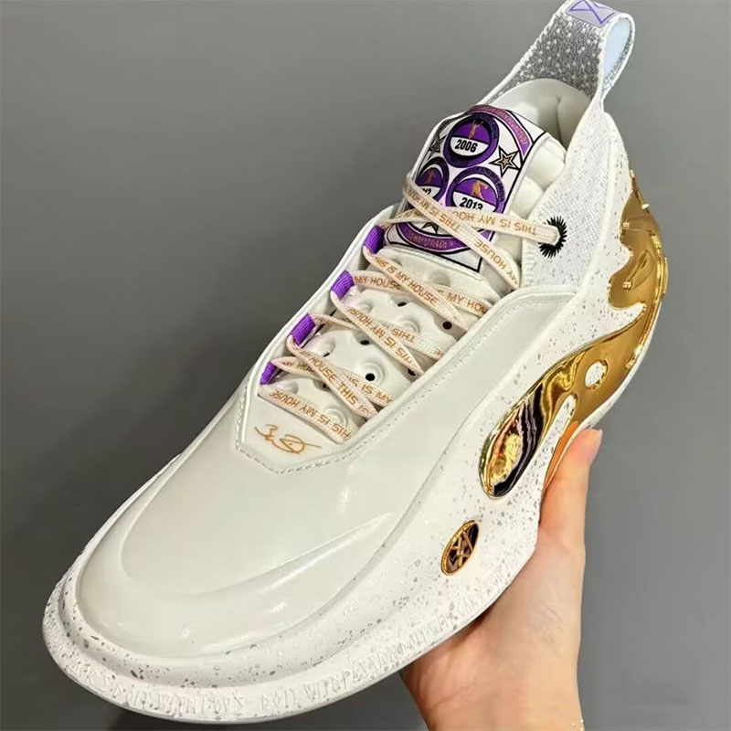LiNing Way of Wade 11 “Bronze Statue” Premium Boom Basketball