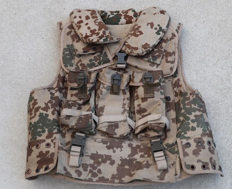 ドイツ連邦軍(ドイツ軍)STボディアーマー デザートフレクター迷彩