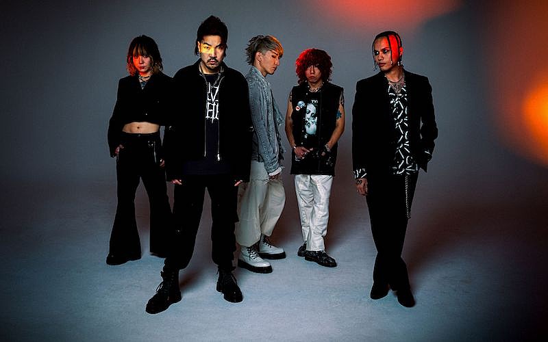 Crossfaith、約6年ぶり新体制初となる新アルバム『AЯK』リリース