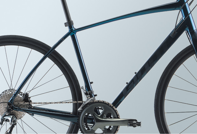 2022 GIANT Bicycles | ESCAPE RX 1 DISC