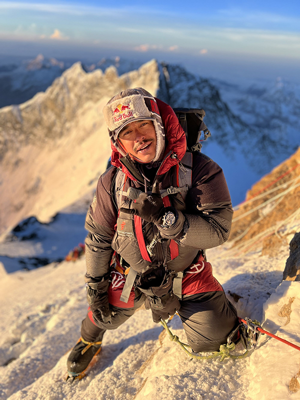 モンブラン(MONTBLANC) 登山家ニルマル・プルジャが、「モンブラン
