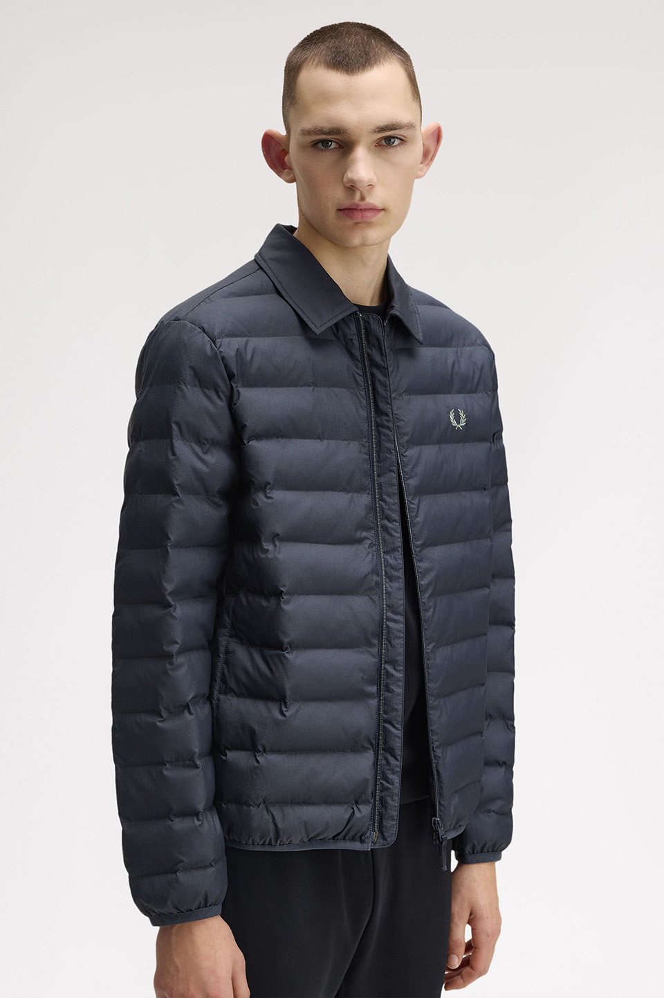 Collared Insulated Jacket(S 738：DARK AIRFORCE): | FRED PERRY
