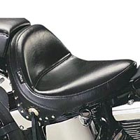車種によるソフテイルのシートの違い - ハーレーカスタムガイド