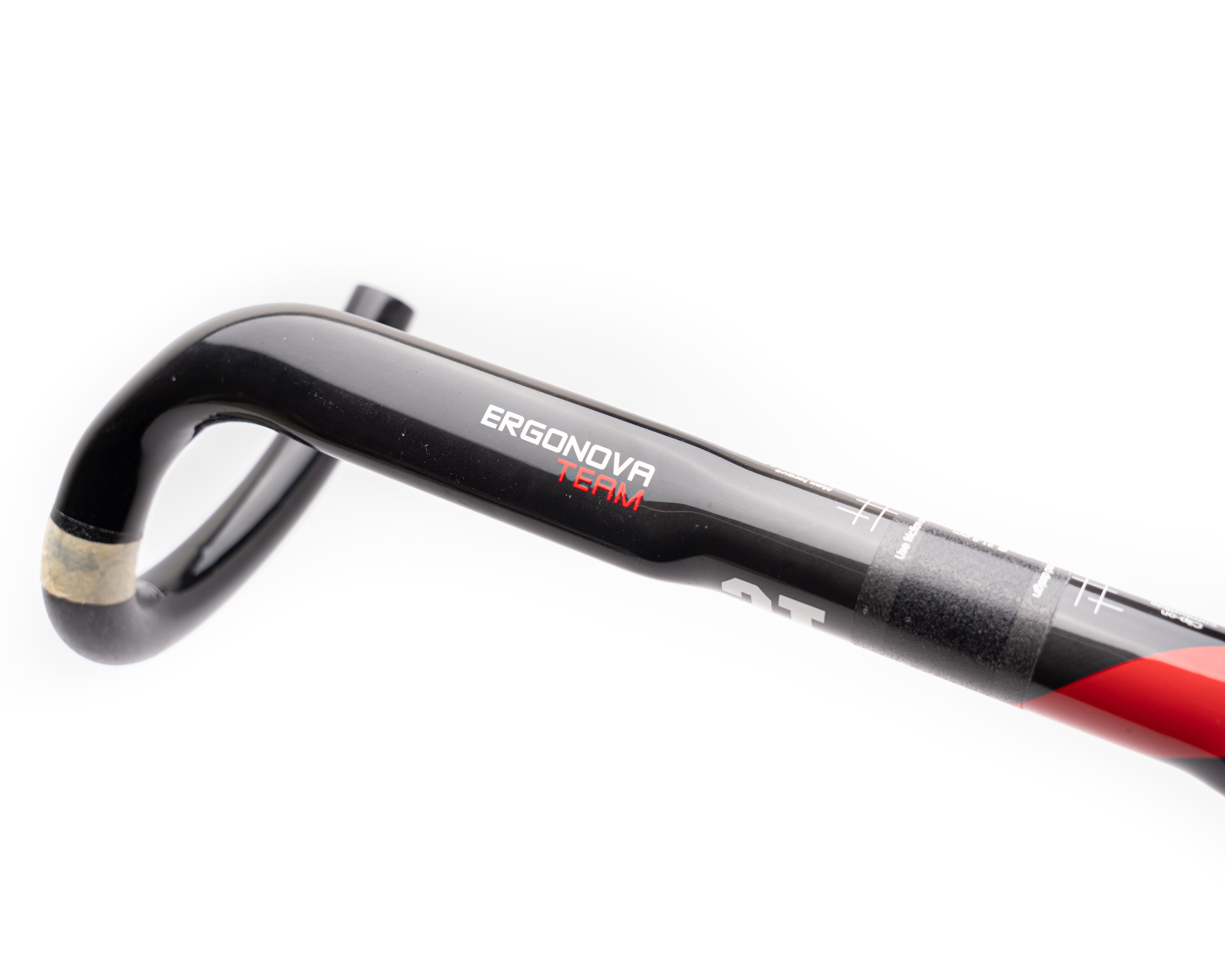 3T ERGONOVA TEAM カーボンハンドル 420 Φ31.8 落車なし 3T ERGONOVA