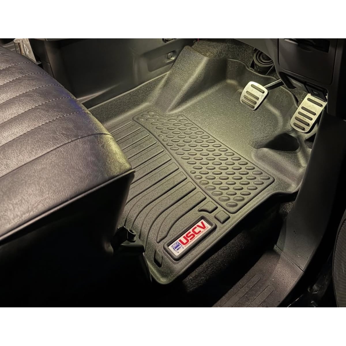 USCV NV 200 専用フロアマット
