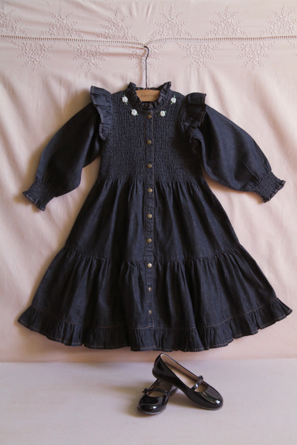 Ibiza dress black denim – www.milkandchat.com