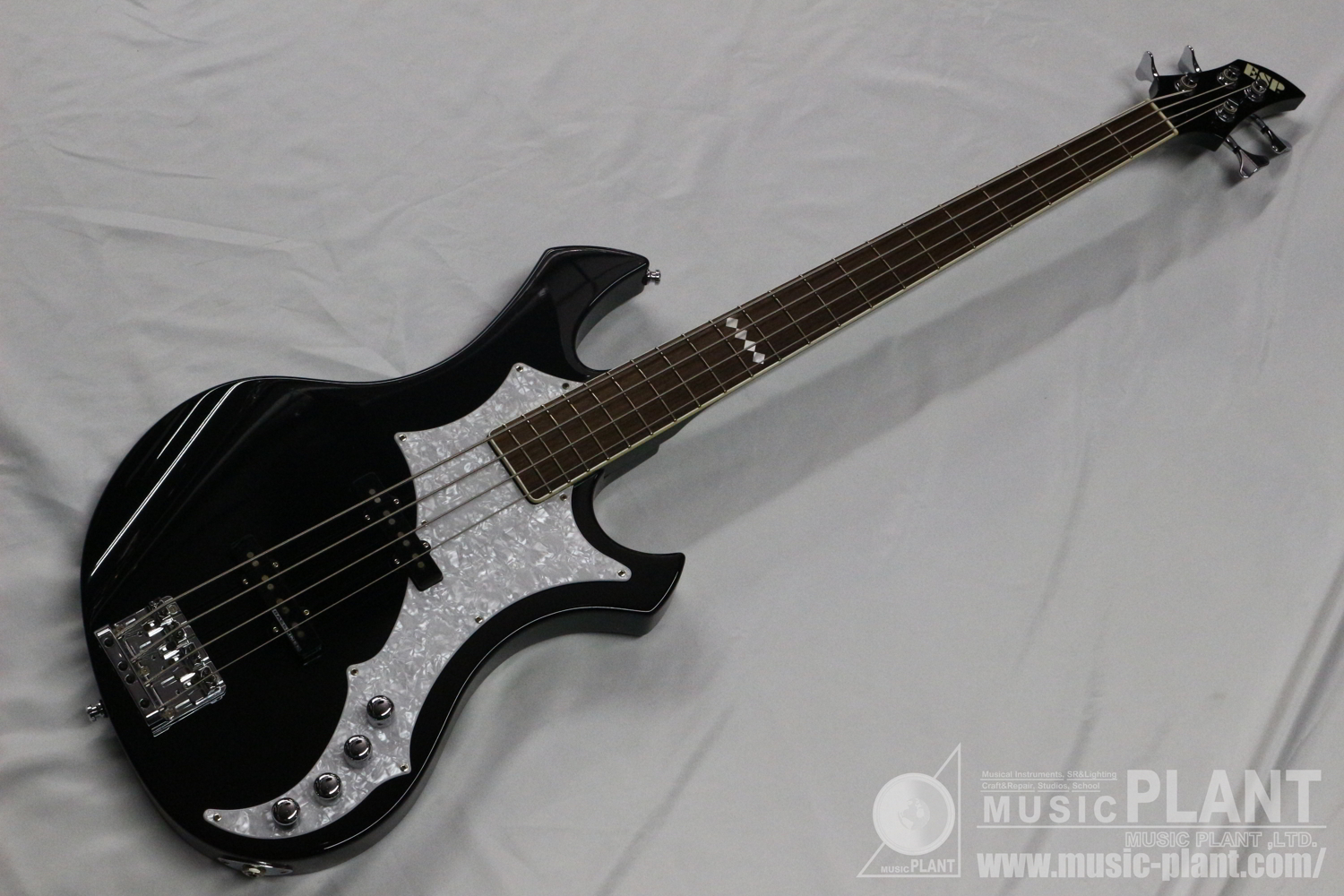 ESP Artistシリーズ エレキベースRF-00 Black中古()売却済みです