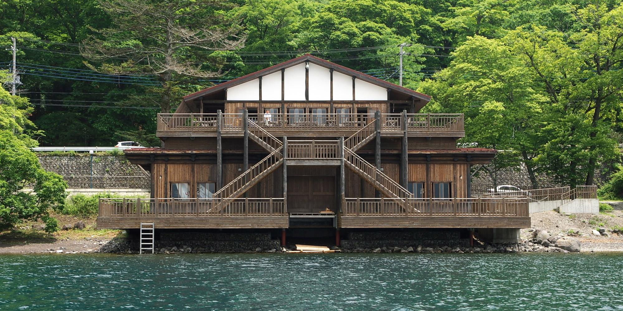 中禅寺湖畔ボートハウス｜日光自然博物館