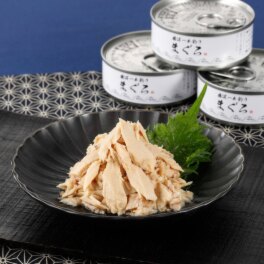 ビオコラ 生コラーゲン配合！ （非加熱25度以下） 目元と唇を徹底