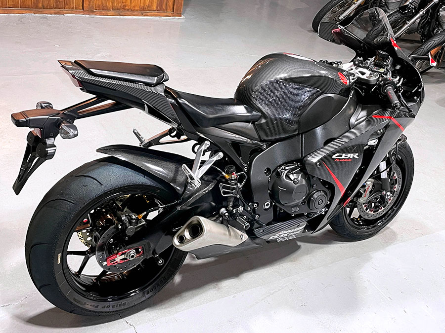 HONDA CBR1000RR SC59 – 京都のバイクショップSPEC-M（スペックエム