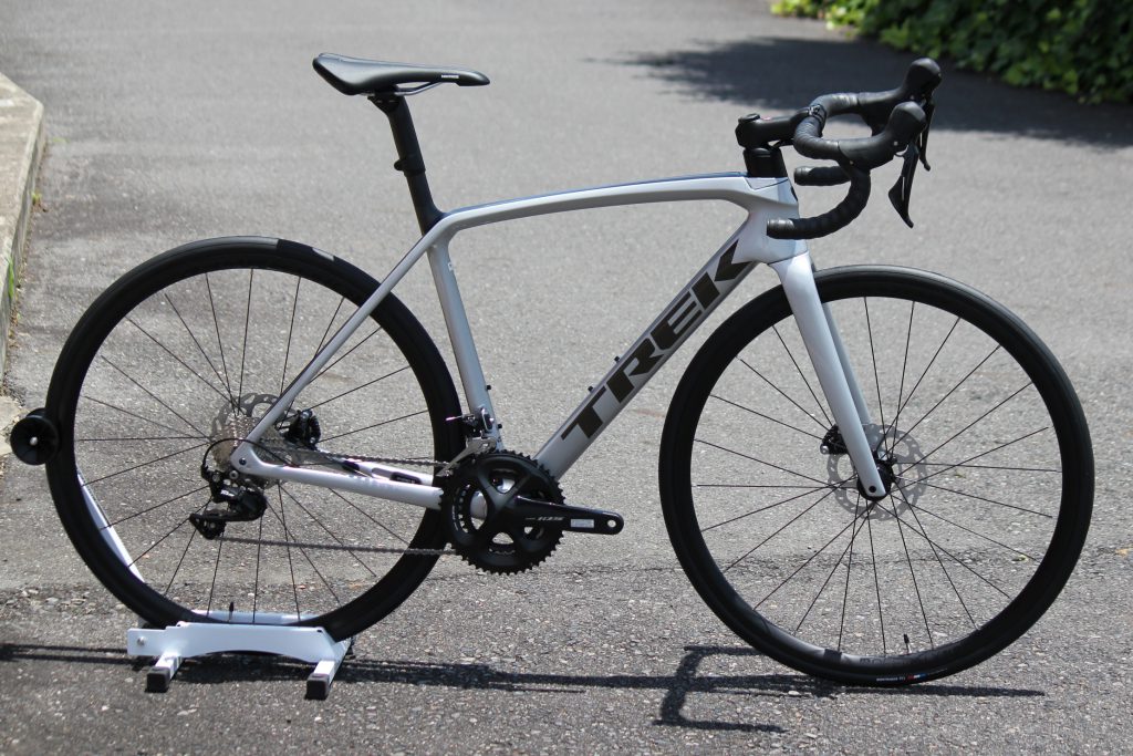 クラスを超えた最先端モデル。NEW EMONDA SL5 | お知らせ | ストラーダ