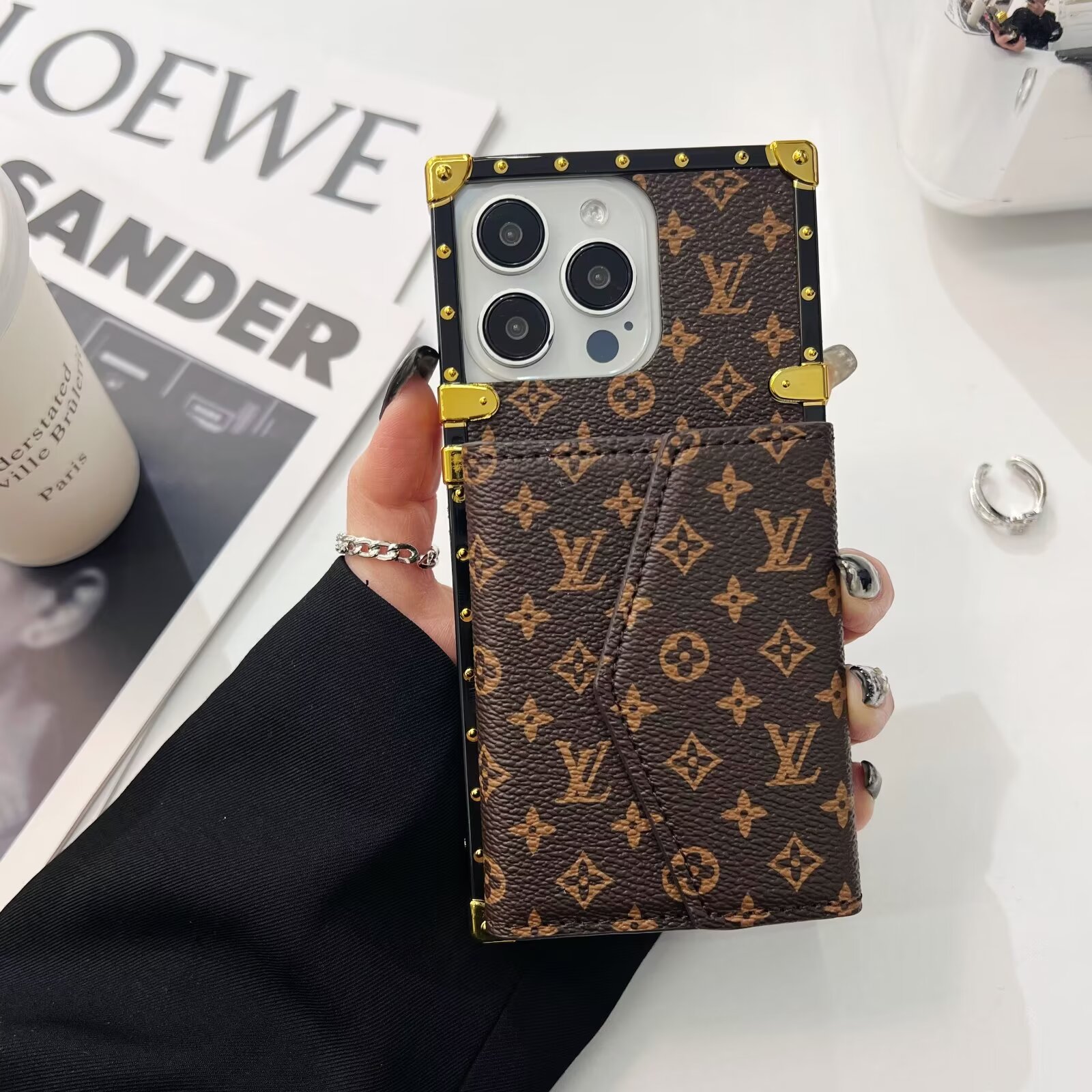 ルイヴィトン iphone17/17airケース ショルダー カード 収納 iphone16