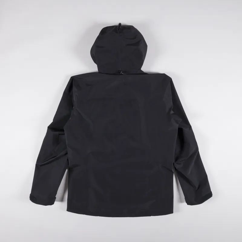 Arcteryx Mens GORE-TEX PRO RECCO Alpha SV Jacket Orca Black White