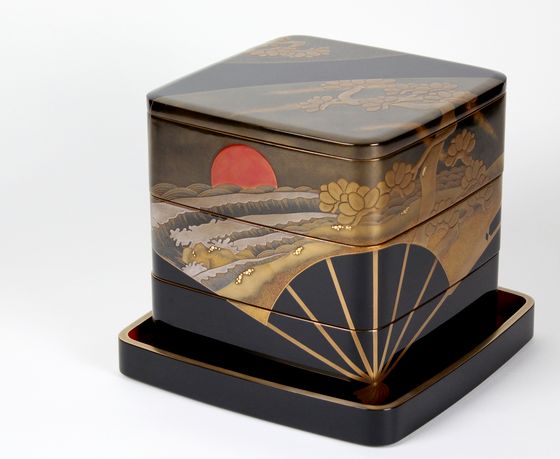 輪島塗 三段重箱 団扇に近江八景蒔絵 大雅堂 五郎造 輪島塗 三段重箱