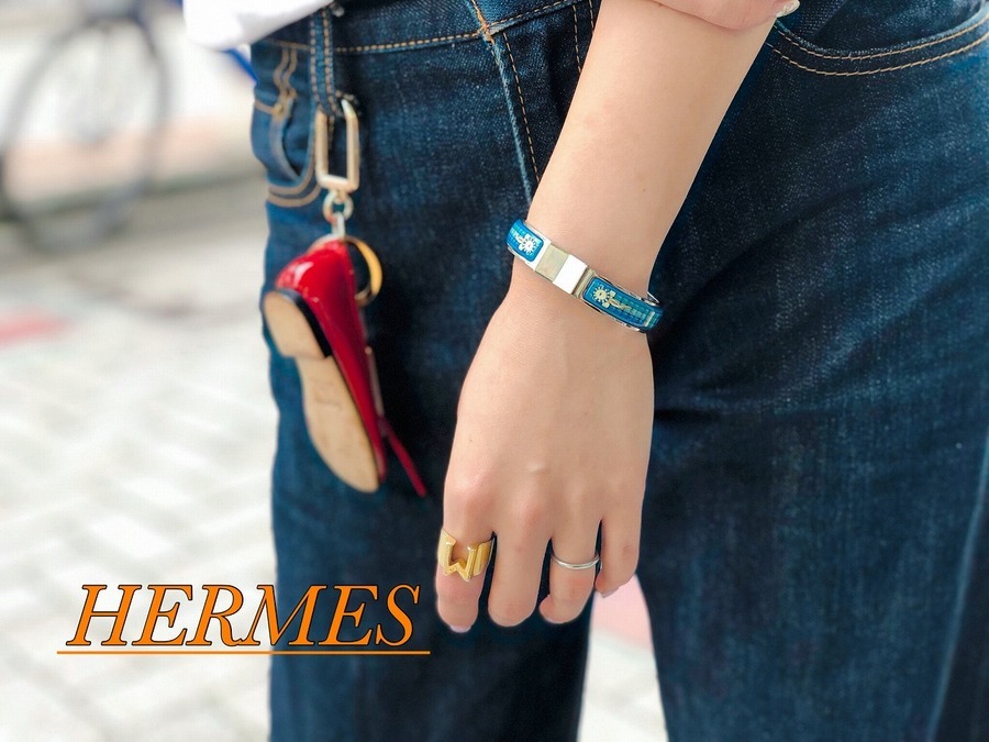 HERMES/エルメスより七宝焼きバングルのご紹介!![オンラインストアにて