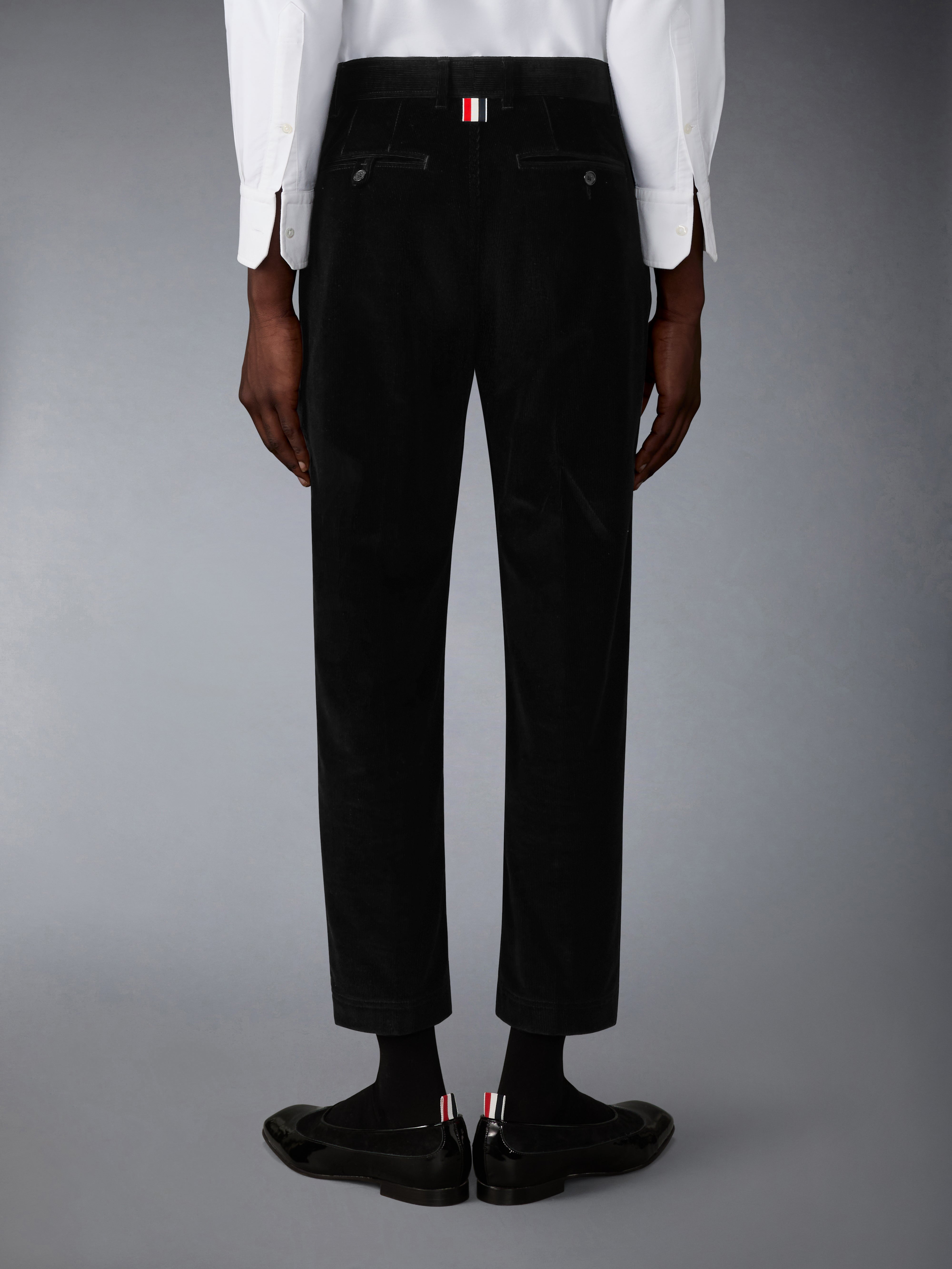 メンズ パンツ - カジュアル＆スーツ | Thom Browne