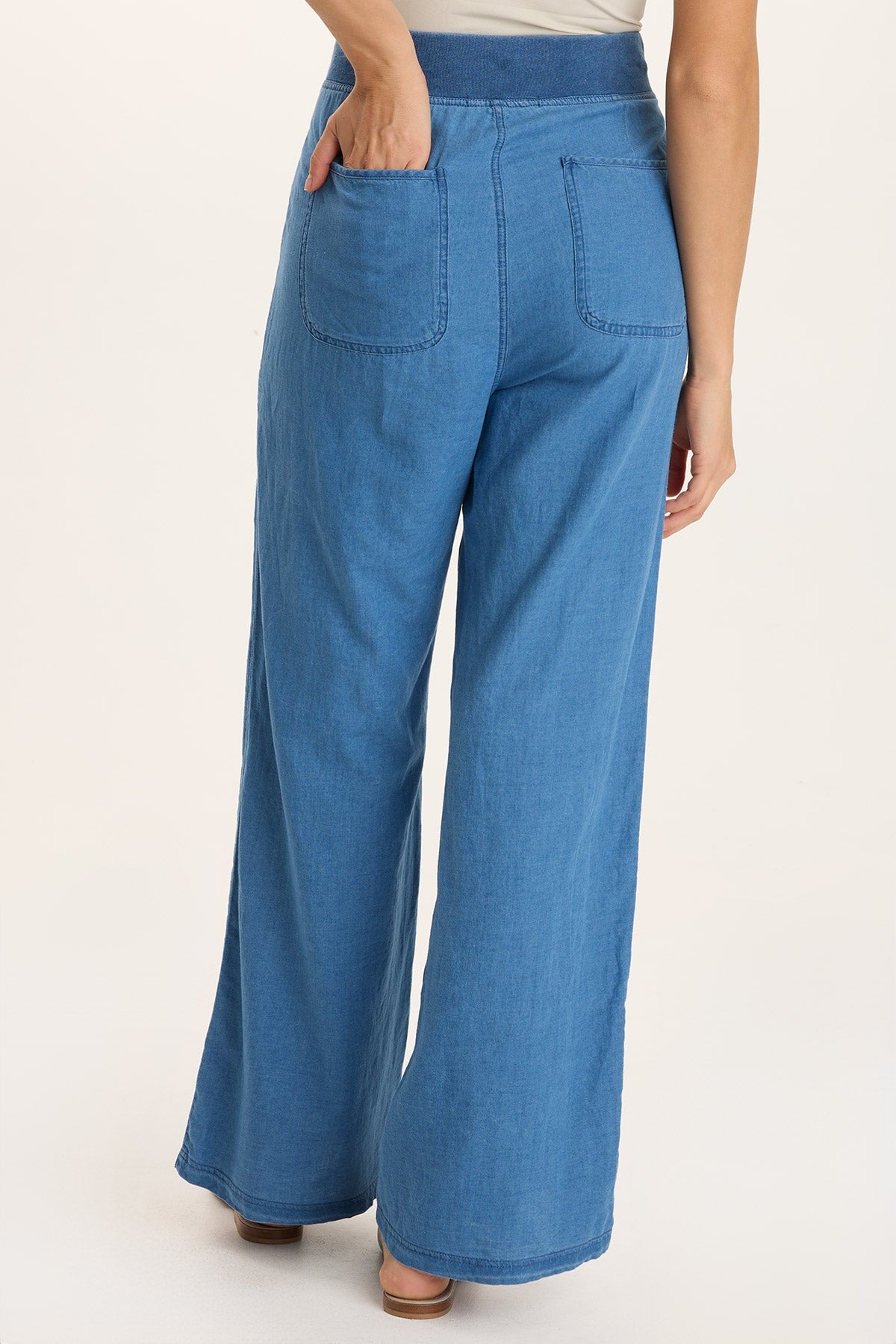 XCVI Arvid Indigo Twill Mock-Denim Wide-Leg Pull-On Pant