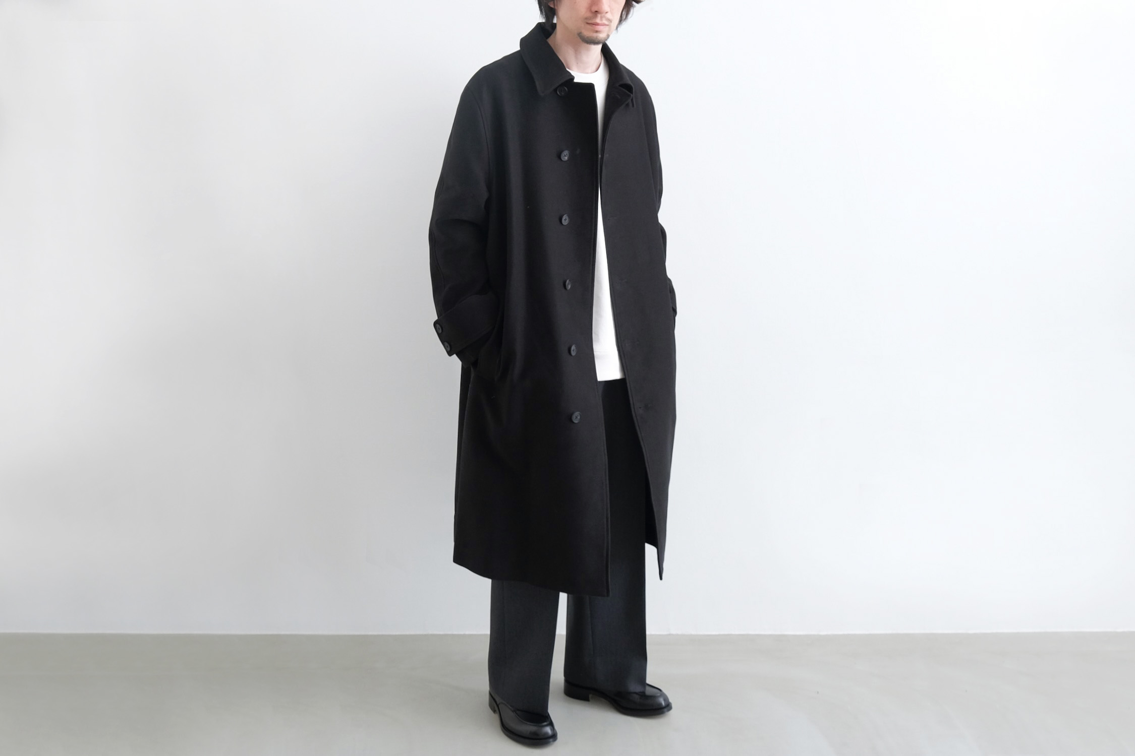HIGH COUNT MOLESKIN SPLIT RAGLAN OVER COAT - WUNDER