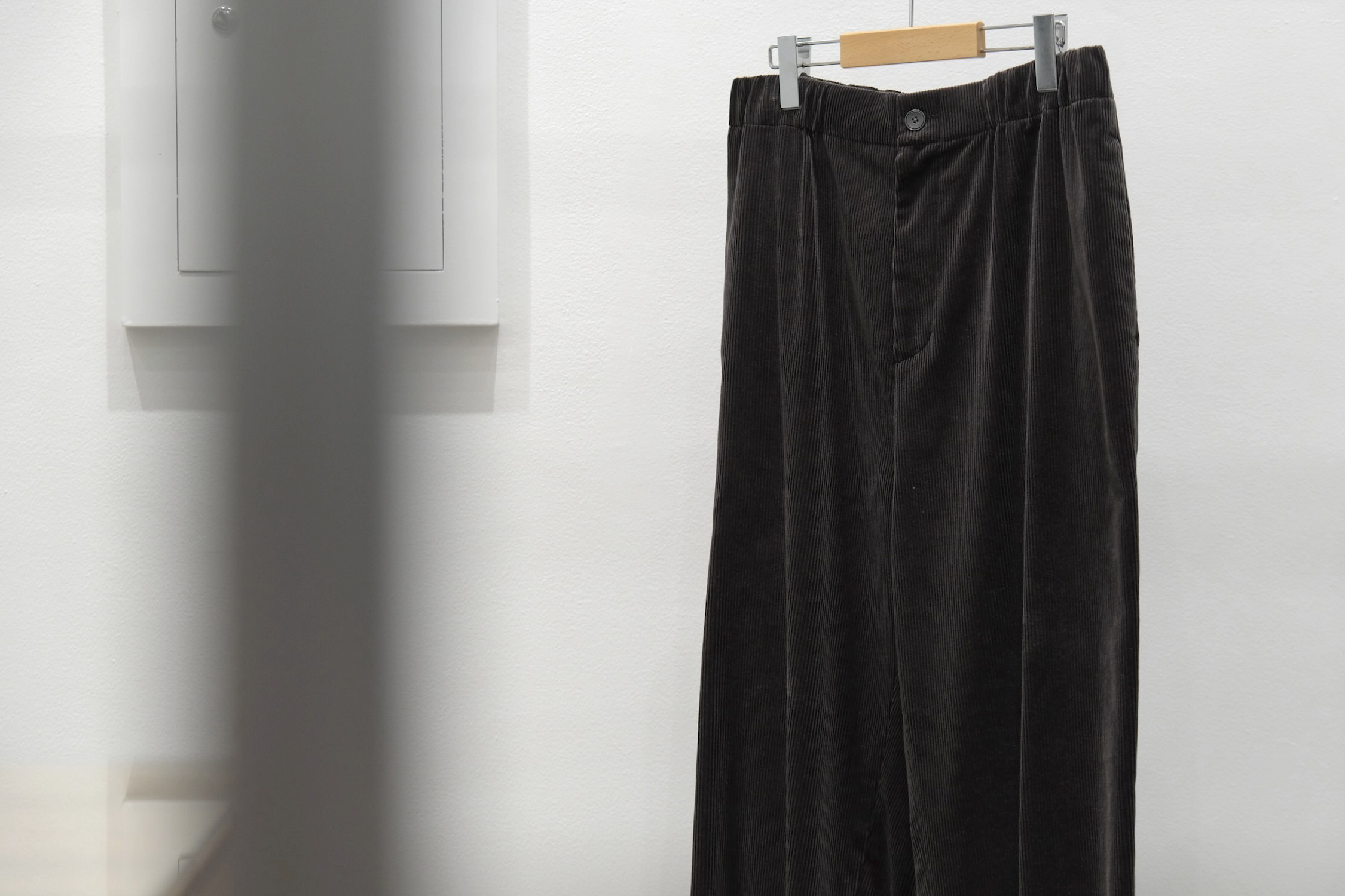 SUVIN CORDUROY EASY WIDE PANTS - WUNDER
