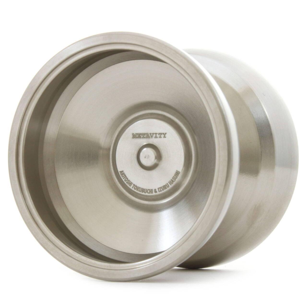 YYF x SUS メタヴィティ3月3日21時販売開始！20時から発売記念LIVEも
