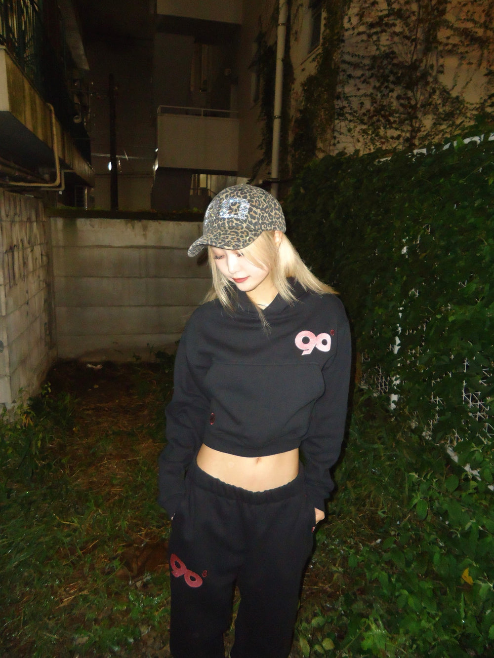90 Logo Original Hoodie (9090 girl) – YZ