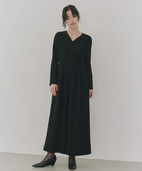 kaene（カエン） セットアップ カーブネックオールインワン「ブラック