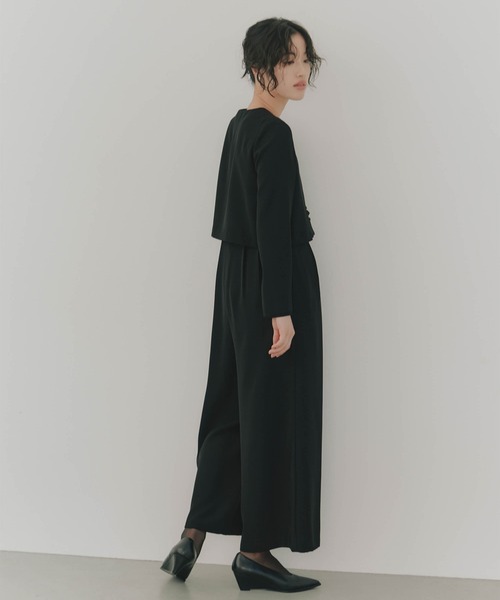 kaene（カエン） セットアップ カーブネックオールインワン「ブラック