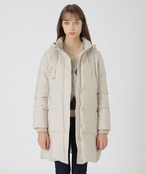 BLUE LABEL CRESTBRIDGE（ブルーレーベルクレストブリッジ） ダウン