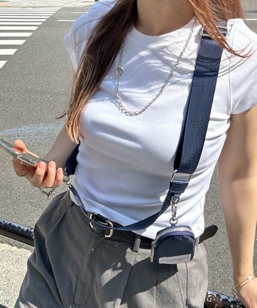 VENCE EXCHANGE ポーチ付きベルトストラップスマホショルダー