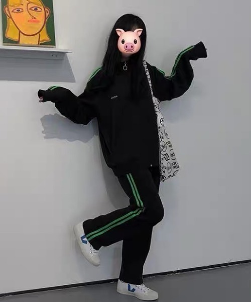 SEN TOKYO ジャージ サイドのラインでトレンド感。ルーズバイカラー