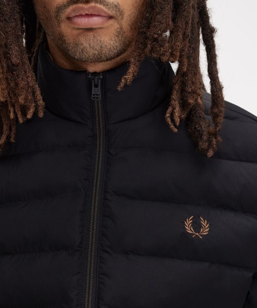 FRED PERRY（フレッドペリー） ダウンジャケット ダウン Insulated