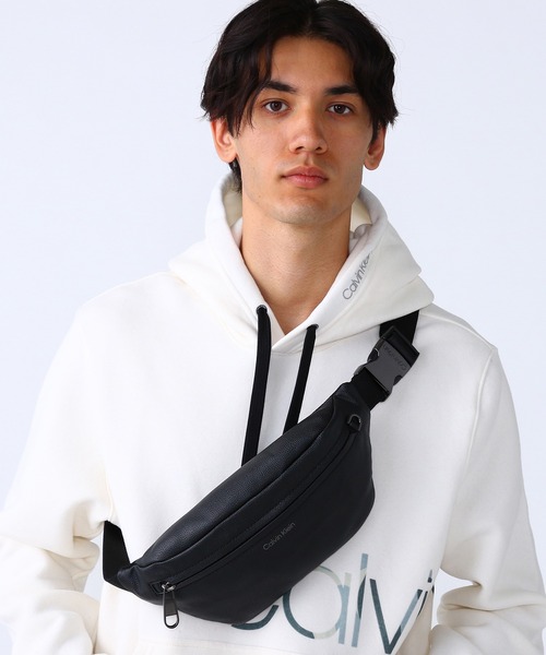 Calvin Klein（カルバン・クライン） バッグ ウエストポーチ