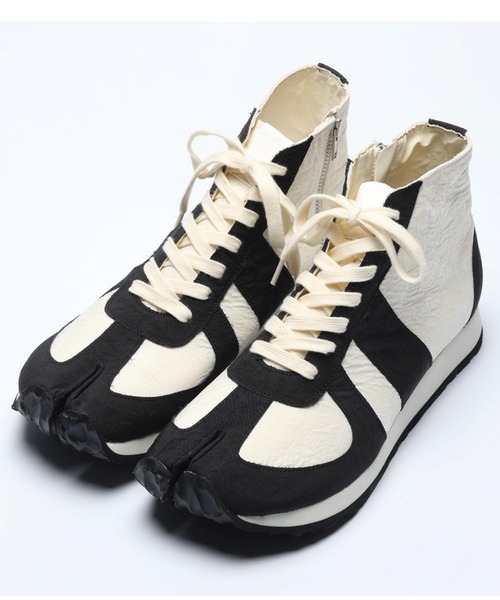 tabito スニーカー 「REBIRTH PROJECT × Brace Trainer Airbag 足袋