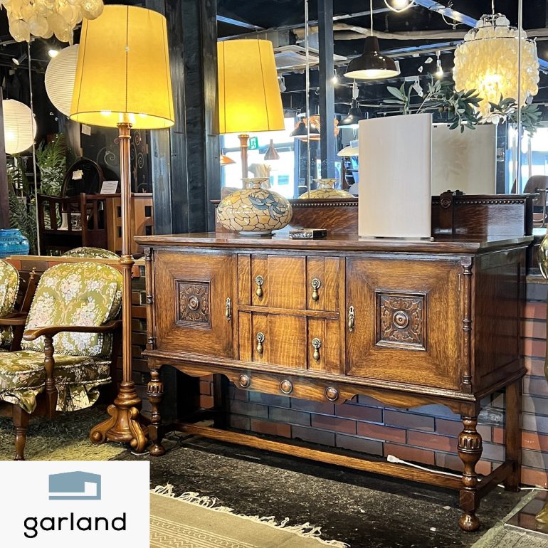 Lloyd's Antiques/ロイズ・アンティークス アンティーク サイドボード