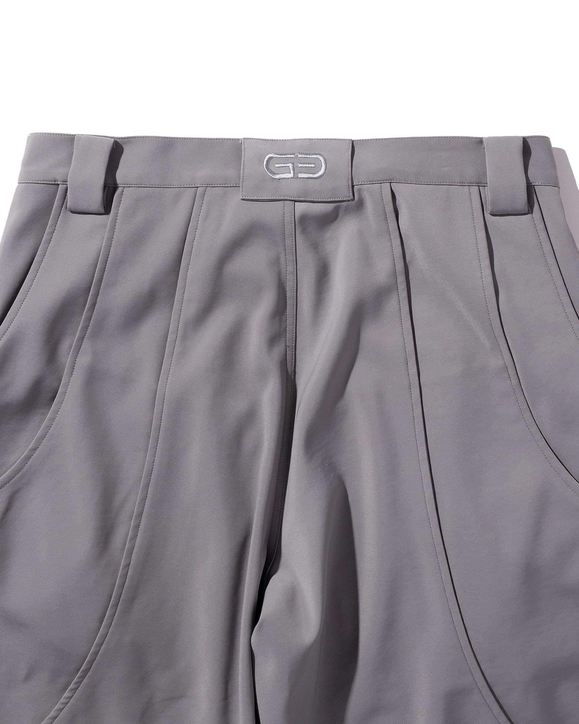TUCK WIDE SHORTS – GOAT ESSENCE