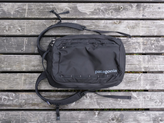 パタゴニア トレス・パック25L】15インチノートPC収容可能なオール