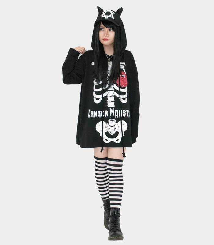 アンティック-珈琲店- × HELLCATPUNKS「原宿 × ハロウィン」をテーマに