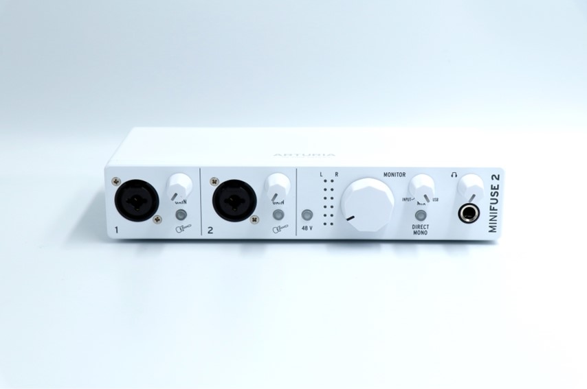 ARTURIA MINIFUSE 2をレビュー。安価で付属ソフトウェアが豊富な