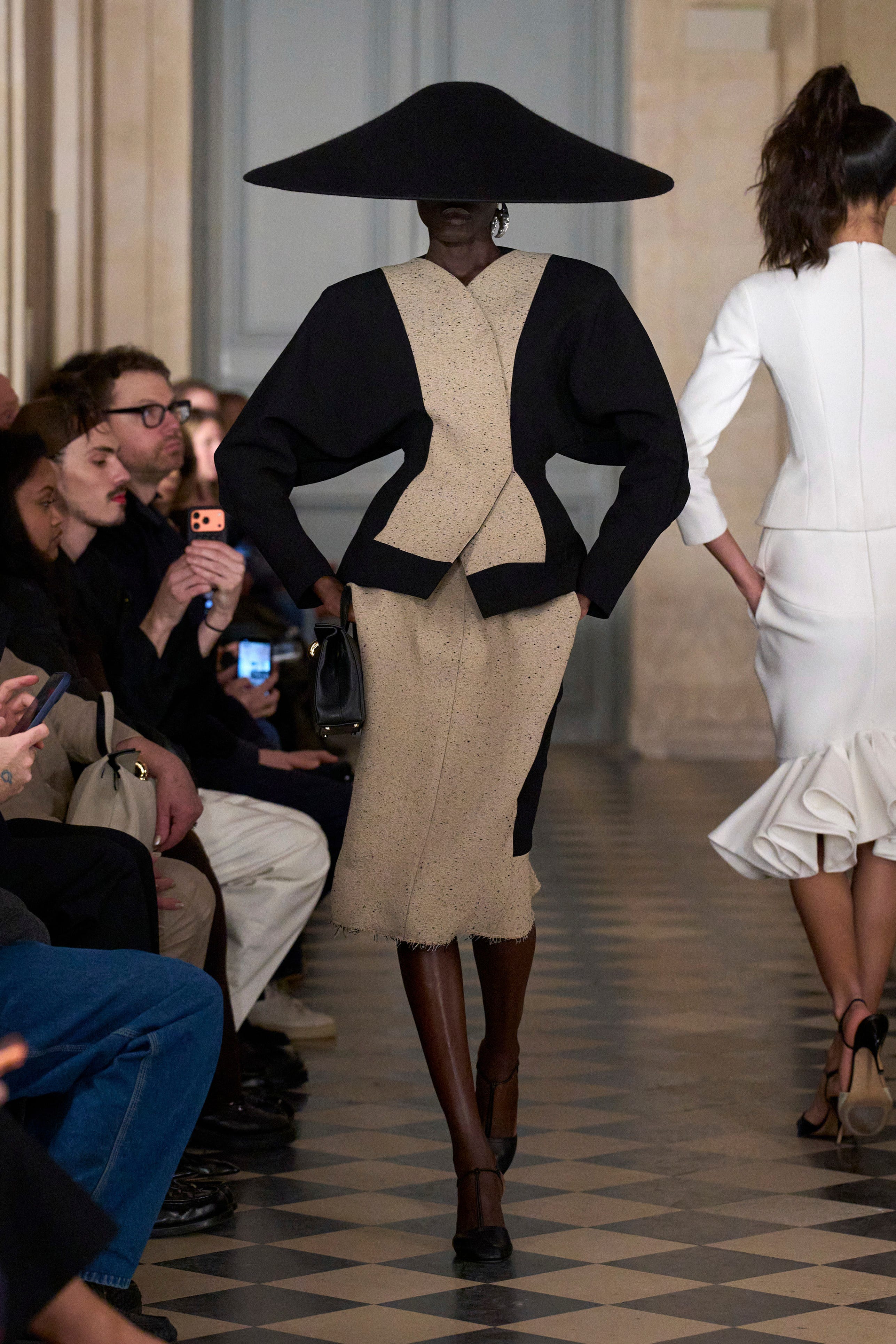 ジャックムス（JACQUEMUS）2026-27秋冬コレクション | ファッション