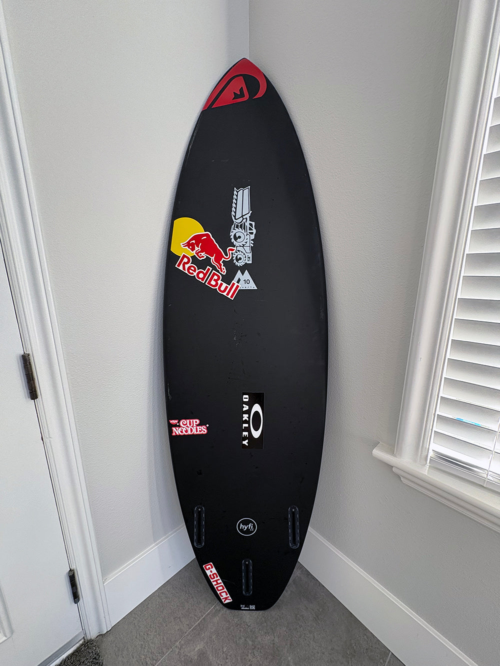 五十嵐カノア使用ボード・JS / MONSTER10 / BOTTOM CARBON / 6'0