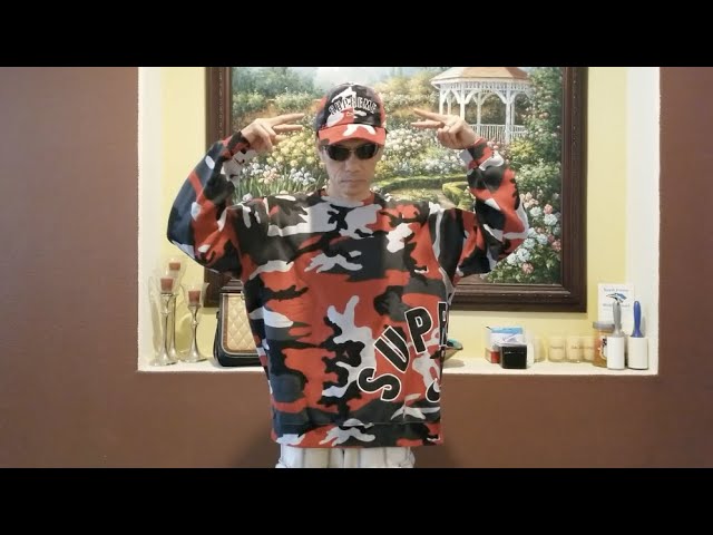 Supreme x Nike ARC Logo Crewneck & Red Camo Corduroy 6-Panel Cap +