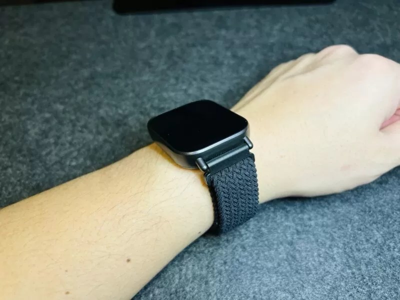 スマートウォッチには「ゴムバンド」が最適解！！ シリコンバンドから