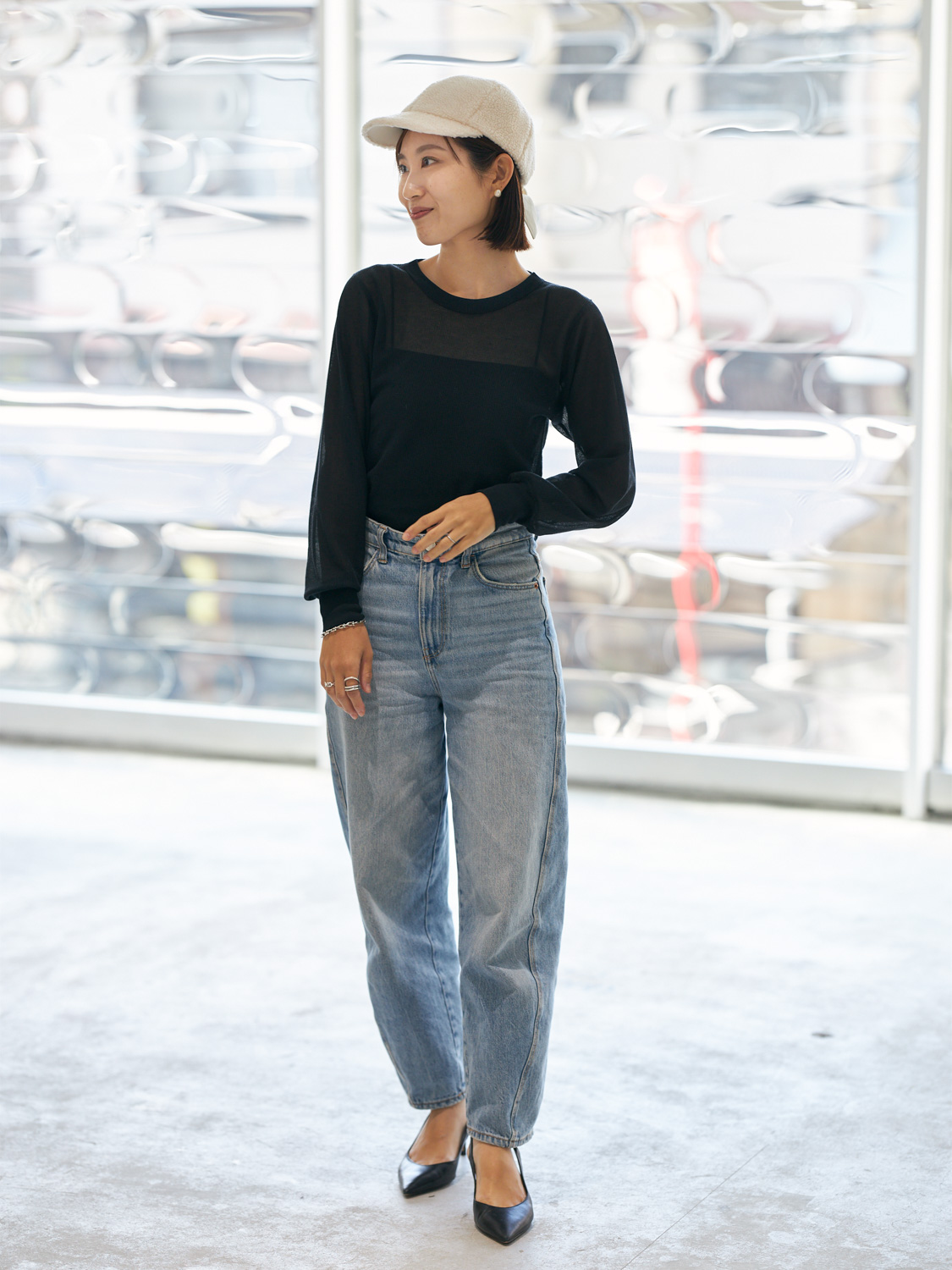 yori】の「ふわもこアイテム」が可愛い！防寒＆オシャレを両立 | VERY