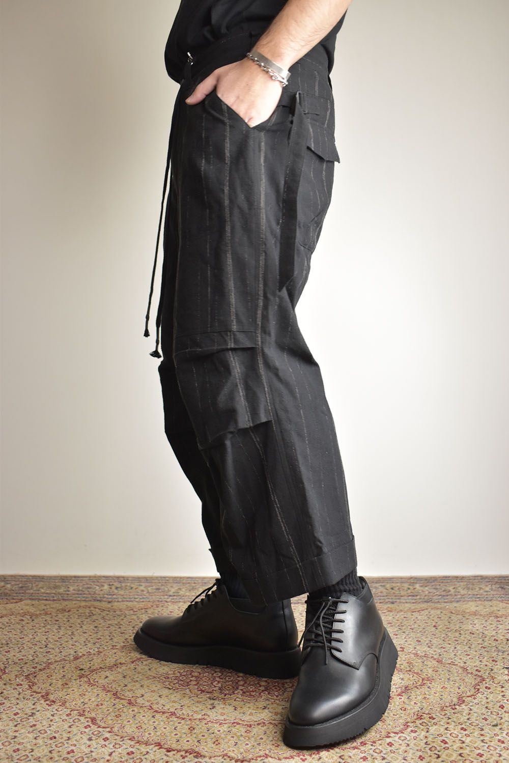 D.HYGEN - Faded Random Stripe Wide Cropped Pants