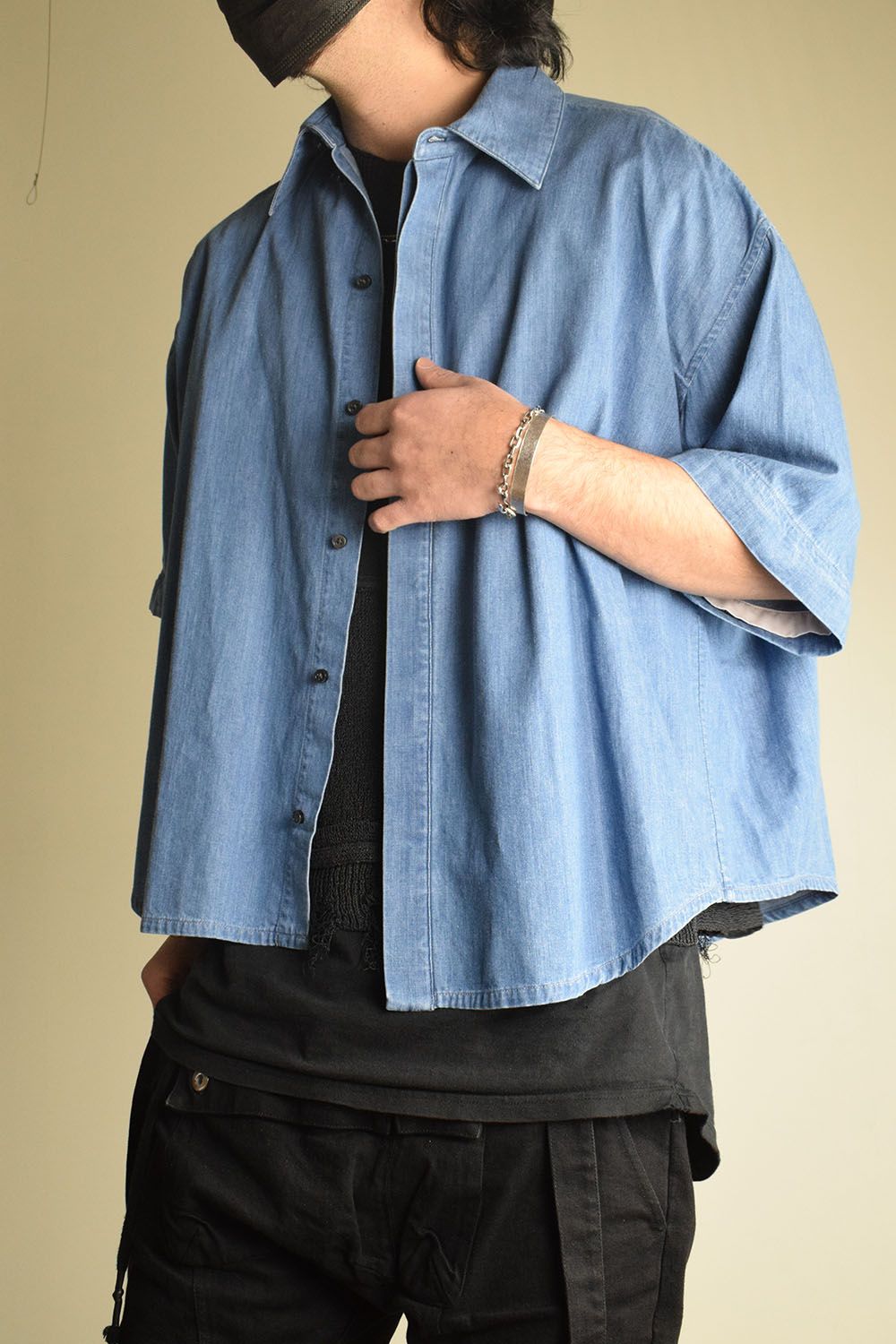 Licht Bestreben - Detachable Sleeve Hook Cuff Shirt