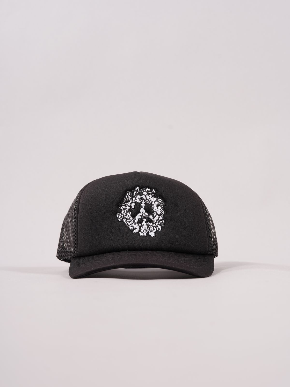 DENIM TEARS - Trucker Cotton Wreath CAP / キャップ (ブラック