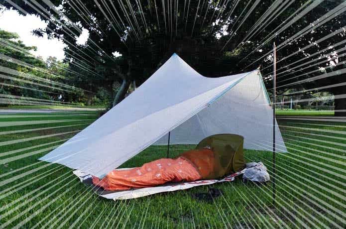 モンベル「バグプルーフスリーピングネット」は、夏の虫対策の最終奥義