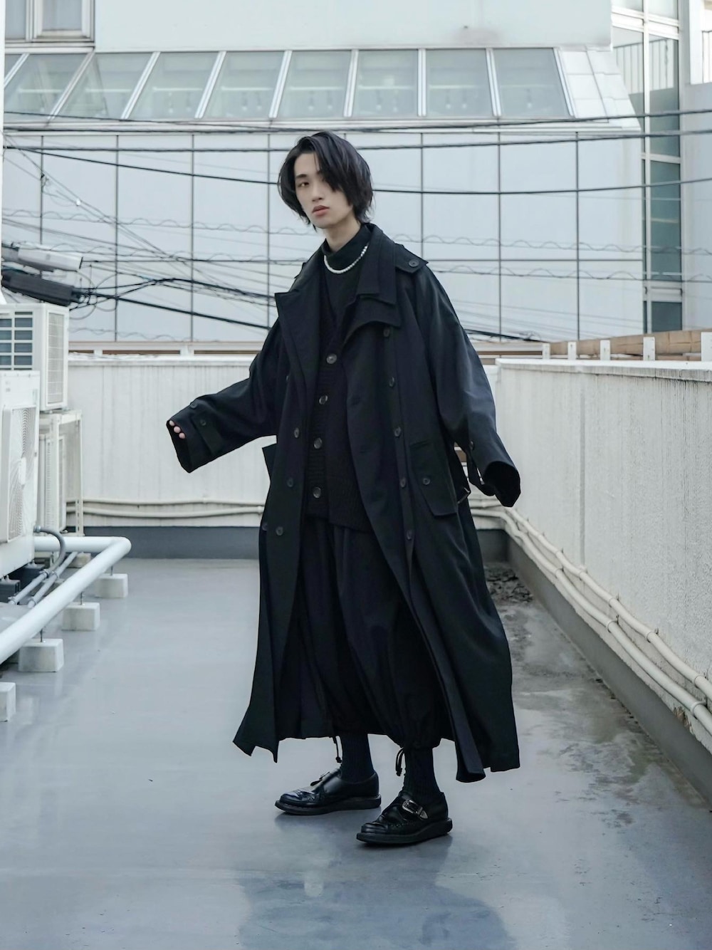 Kazu｜Yohji Yamamoto POUR HOMMEのトレンチコートを使った
