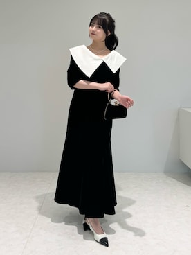 LEJA】配色アシンメトリービッグカラーベロアマーメイドシルエット